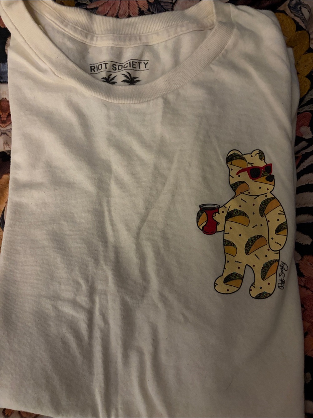 riot society White Tee with Taco-Pattern Cat and Red Sunglasses